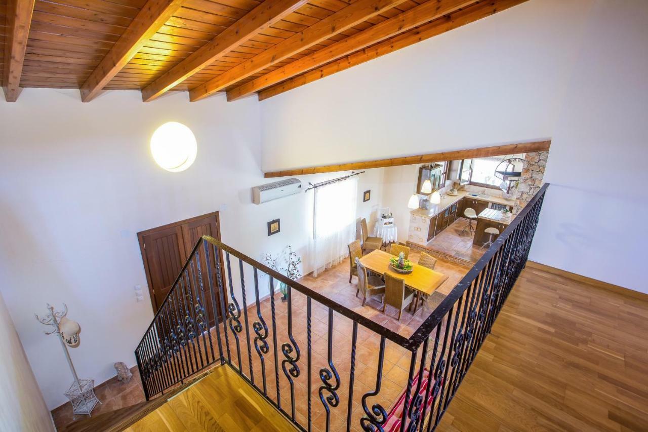 Sunny Countryside Villa - With Private Pool فاليراكي المظهر الخارجي الصورة